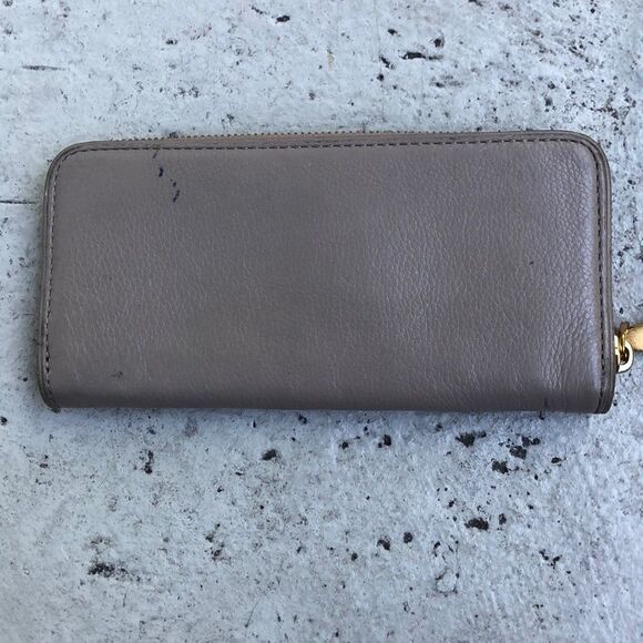 Marc by Marc Jacobs - Picture 3 of 8